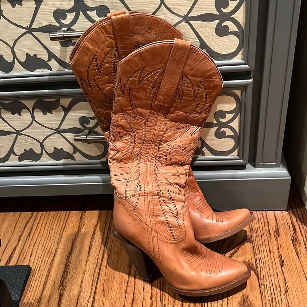 Jessica Simpson Allan boots size 9 1/2